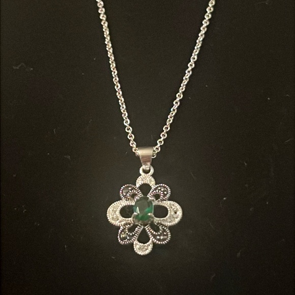 Genuine Marcasite fine silver plated Necklace w/ simulated Emerald 18” - Picture 2 of 5